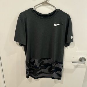 Men’s Nike x SoulCycle shirt